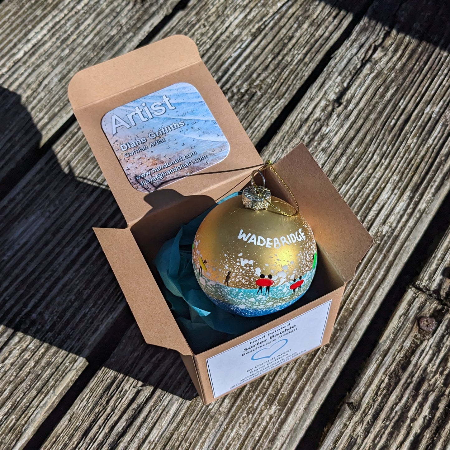 Hand Painted Bauble - Gold - Wadebridge